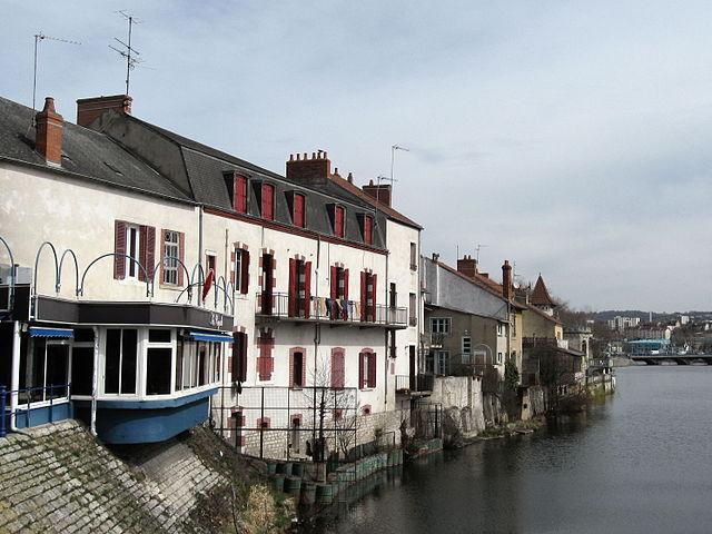 Montluçon - Immobilier - CENTURY 21 Pasquet Immobilier - Maisons au bord du Cher