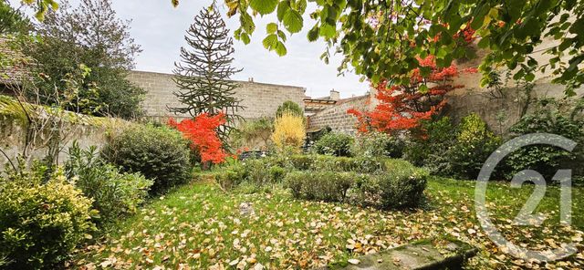 maison à vendre - 7 pièces - 161.0 m2 - MONTLUCON - 03 - AUVERGNE - Century 21 Pasquet Immobilier