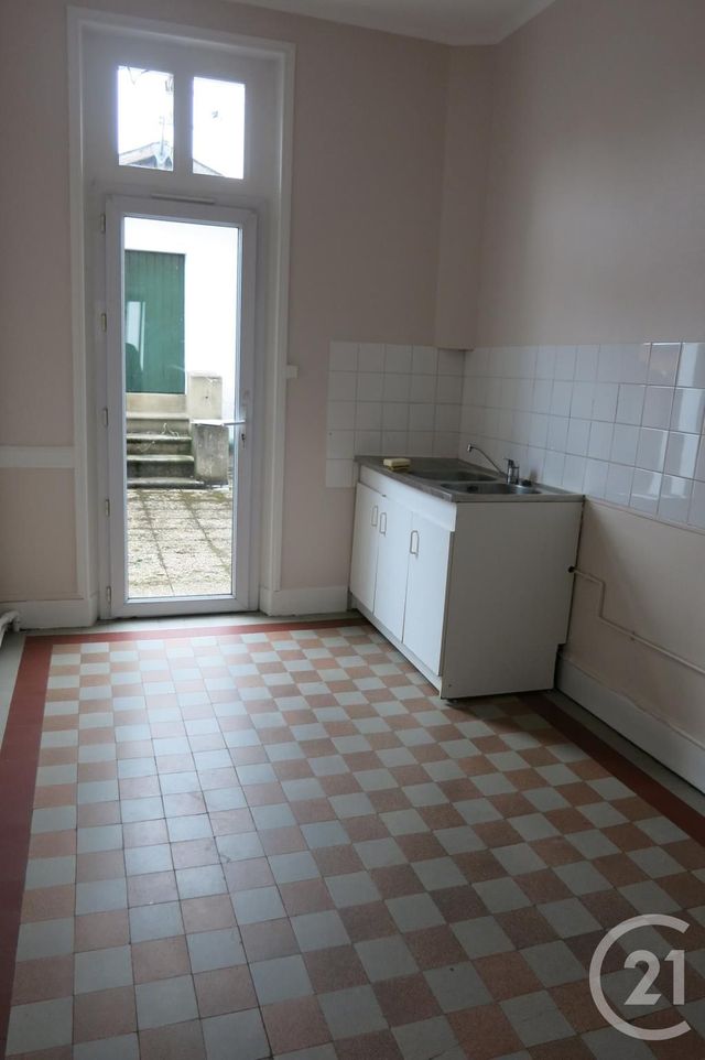 immeuble à vendre - 500.0 m2 - MONTLUCON - 03 - AUVERGNE - Century 21 Pasquet Immobilier