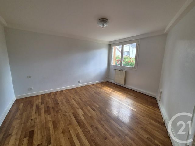 maison à louer - 4 pièces - 103.4 m2 - MONTLUCON - 03 - AUVERGNE - Century 21 Pasquet Immobilier