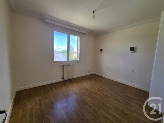 maison à louer - 4 pièces - 103.4 m2 - MONTLUCON - 03 - AUVERGNE - Century 21 Pasquet Immobilier