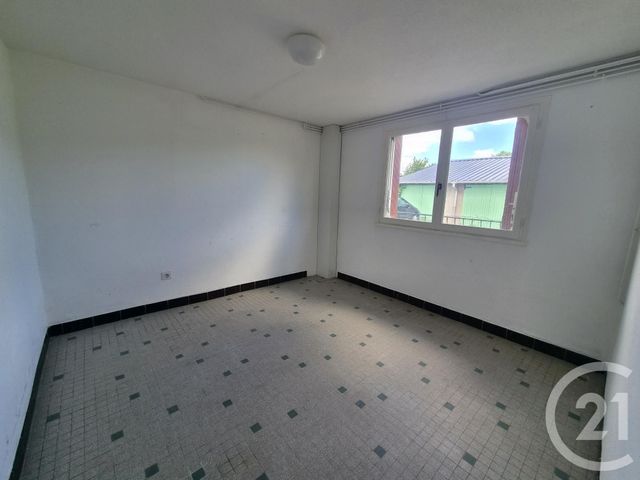 maison à louer - 4 pièces - 103.4 m2 - MONTLUCON - 03 - AUVERGNE - Century 21 Pasquet Immobilier