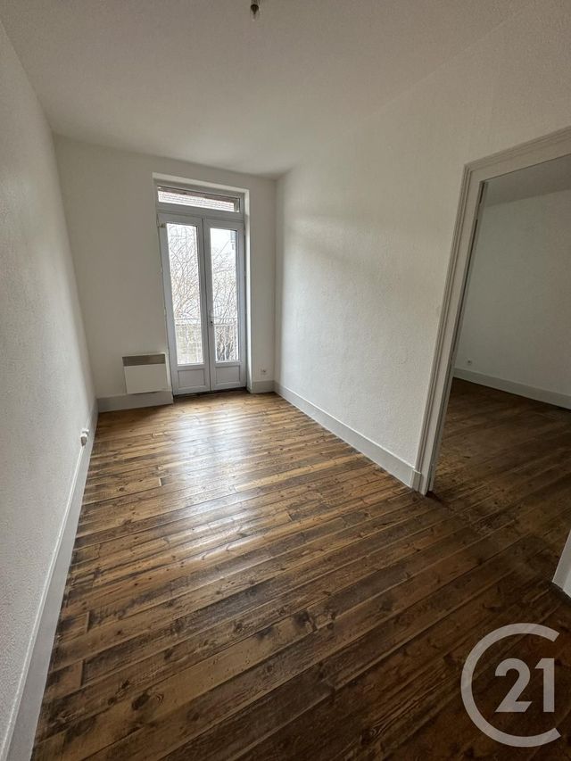 Appartement F2 à louer - 2 pièces - 23.0 m2 - MONTLUCON - 03 - AUVERGNE - Century 21 Pasquet Immobilier