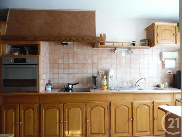 Afficher la photo en grand maison à vendre - 8 pièces - 101.21 m2 - NERIS LES BAINS - 03 - AUVERGNE - Century 21 Pasquet Immobilier