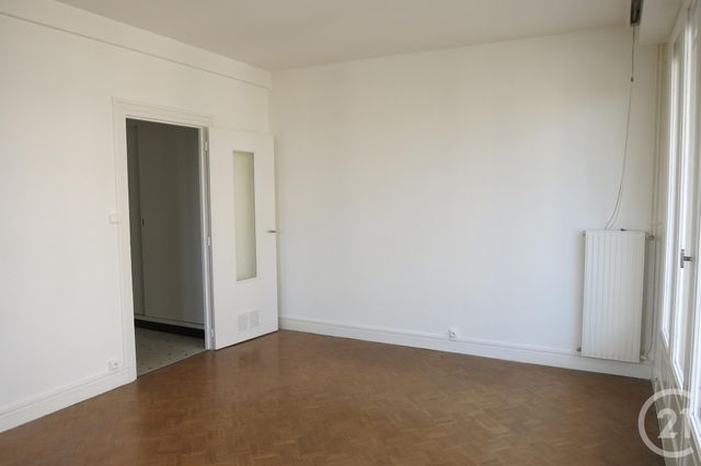 Appartement F2 à louer - 2 pièces - 46.88 m2 - MONTLUCON - 03 - AUVERGNE - Century 21 Pasquet Immobilier
