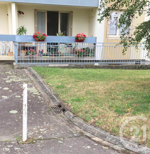 Afficher la photo en grand Appartement F4 à vendre - 4 pièces - 77.0 m2 - MONTLUCON - 03 - AUVERGNE - Century 21 Pasquet Immobilier