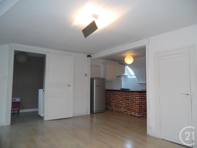 Appartement F3 à vendre - 3 pièces - 63.66 m2 - MONTLUCON - 03 - AUVERGNE - Century 21 Pasquet Immobilier Appartement F3 à vendre - 3 pièces - 63.66 m2 - MONTLUCON - 03 - AUVERGNE - Century 21 Pasquet Immobilier