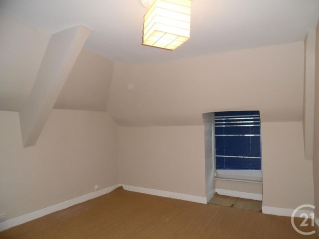 Appartement F3 à vendre - 3 pièces - 63.66 m2 - MONTLUCON - 03 - AUVERGNE - Century 21 Pasquet Immobilier Appartement F3 à vendre - 3 pièces - 63.66 m2 - MONTLUCON - 03 - AUVERGNE - Century 21 Pasquet Immobilier