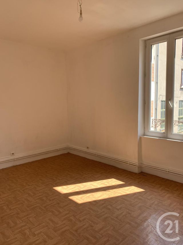Appartement F2 à louer - 2 pièces - 40.0 m2 - MONTLUCON - 03 - AUVERGNE - Century 21 Pasquet Immobilier Appartement F2 à louer - 2 pièces - 40.0 m2 - MONTLUCON - 03 - AUVERGNE - Century 21 Pasquet Immobilier