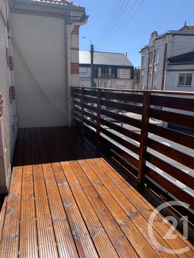 Appartement F3 à louer - 3 pièces - 58.8 m2 - MONTLUCON - 03 - AUVERGNE - Century 21 Pasquet Immobilier Appartement F3 à louer - 3 pièces - 58.8 m2 - MONTLUCON - 03 - AUVERGNE - Century 21 Pasquet Immobilier