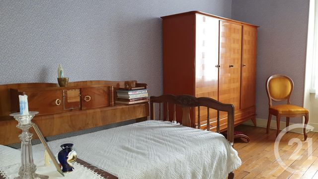 Afficher la photo en grand maison à vendre - 13 pièces - 226.0 m2 - MONTLUCON - 03 - AUVERGNE - Century 21 Pasquet Immobilier