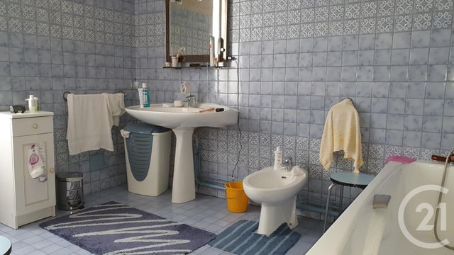Afficher la photo en grand maison à vendre - 13 pièces - 226.0 m2 - MONTLUCON - 03 - AUVERGNE - Century 21 Pasquet Immobilier