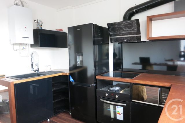 Appartement F3 à louer - 3 pièces - 55.52 m2 - MONTLUCON - 03 - AUVERGNE - Century 21 Pasquet Immobilier Appartement F3 à louer - 3 pièces - 55.52 m2 - MONTLUCON - 03 - AUVERGNE - Century 21 Pasquet Immobilier