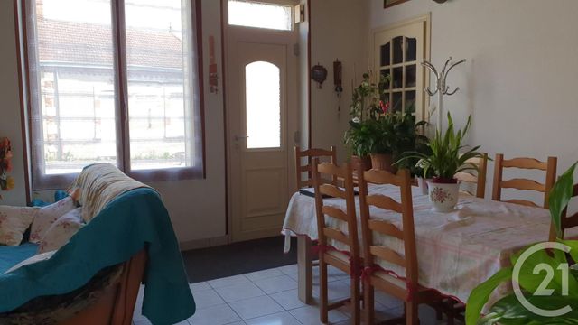 maison à vendre - 5 pièces - 80.0 m2 - MONTLUCON - 03 - AUVERGNE - Century 21 Pasquet Immobilier maison à vendre - 5 pièces - 80.0 m2 - MONTLUCON - 03 - AUVERGNE - Century 21 Pasquet Immobilier