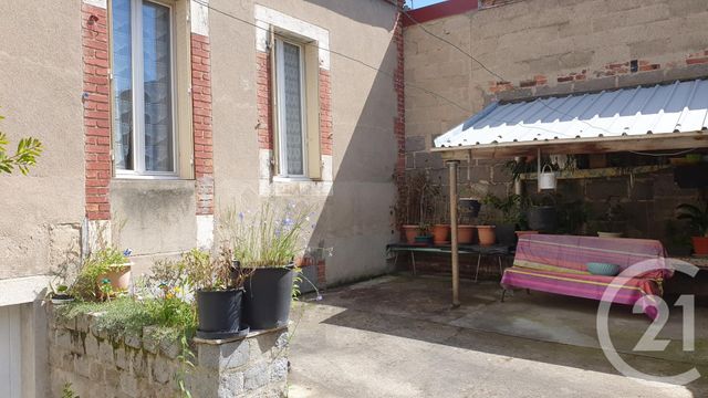 maison à vendre - 5 pièces - 80.0 m2 - MONTLUCON - 03 - AUVERGNE - Century 21 Pasquet Immobilier maison à vendre - 5 pièces - 80.0 m2 - MONTLUCON - 03 - AUVERGNE - Century 21 Pasquet Immobilier