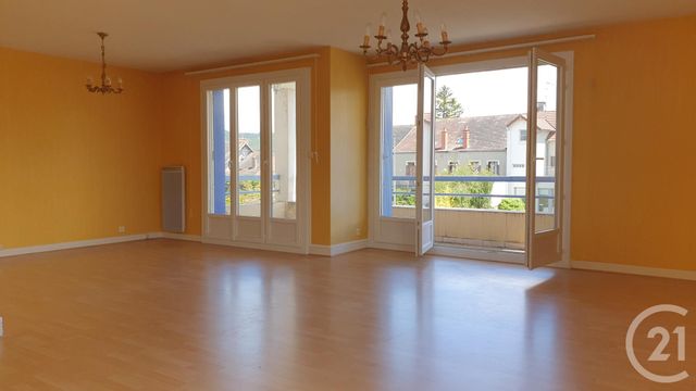 Appartement F4 à vendre - 5 pièces - 98.0 m2 - MONTLUCON - 03 - AUVERGNE - Century 21 Pasquet Immobilier Appartement F4 à vendre - 5 pièces - 98.0 m2 - MONTLUCON - 03 - AUVERGNE - Century 21 Pasquet Immobilier