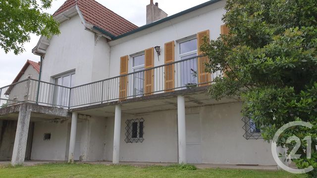 maison à vendre - 8 pièces - 132.0 m2 - MONTLUCON - 03 - AUVERGNE - Century 21 Pasquet Immobilier maison à vendre - 8 pièces - 132.0 m2 - MONTLUCON - 03 - AUVERGNE - Century 21 Pasquet Immobilier