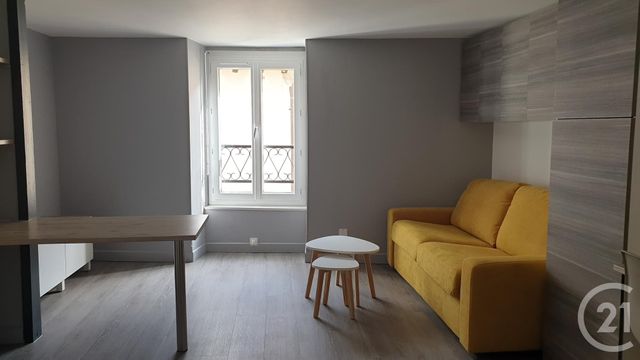 Studio à louer - 1 pièce - 22.5 m2 - MONTLUCON - 03 - AUVERGNE - Century 21 Pasquet Immobilier Studio à louer - 1 pièce - 22.5 m2 - MONTLUCON - 03 - AUVERGNE - Century 21 Pasquet Immobilier