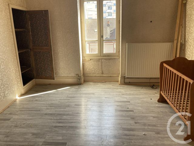 maison à vendre - 6 pièces - 165.0 m2 - MONTLUCON - 03 - AUVERGNE - Century 21 Pasquet Immobilier maison à vendre - 6 pièces - 165.0 m2 - MONTLUCON - 03 - AUVERGNE - Century 21 Pasquet Immobilier
