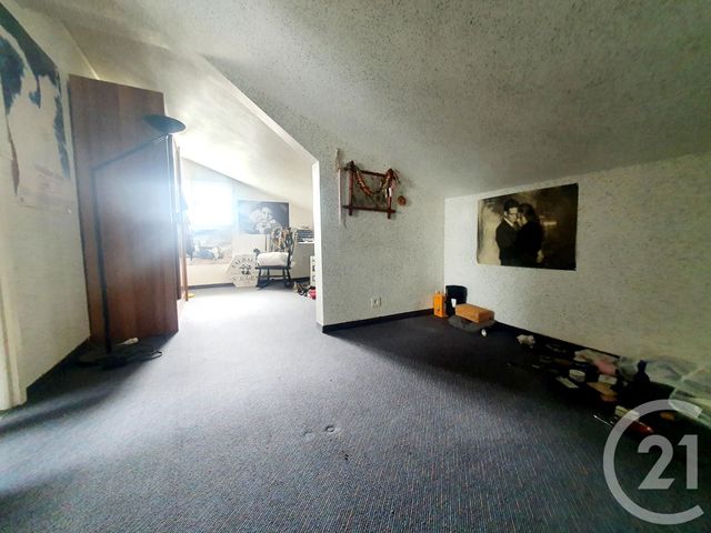 maison à vendre - 15 pièces - 181.0 m2 - DOMERAT - 03 - AUVERGNE - Century 21 Pasquet Immobilier maison à vendre - 15 pièces - 181.0 m2 - DOMERAT - 03 - AUVERGNE - Century 21 Pasquet Immobilier