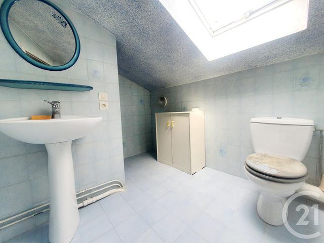 maison à vendre - 15 pièces - 181.0 m2 - DOMERAT - 03 - AUVERGNE - Century 21 Pasquet Immobilier maison à vendre - 15 pièces - 181.0 m2 - DOMERAT - 03 - AUVERGNE - Century 21 Pasquet Immobilier