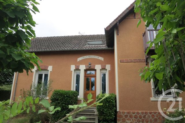 maison à louer - 4 pièces - 105.0 m2 - LA CHAPELAUDE - 03 - AUVERGNE - Century 21 Pasquet Immobilier maison à louer - 4 pièces - 105.0 m2 - LA CHAPELAUDE - 03 - AUVERGNE - Century 21 Pasquet Immobilier