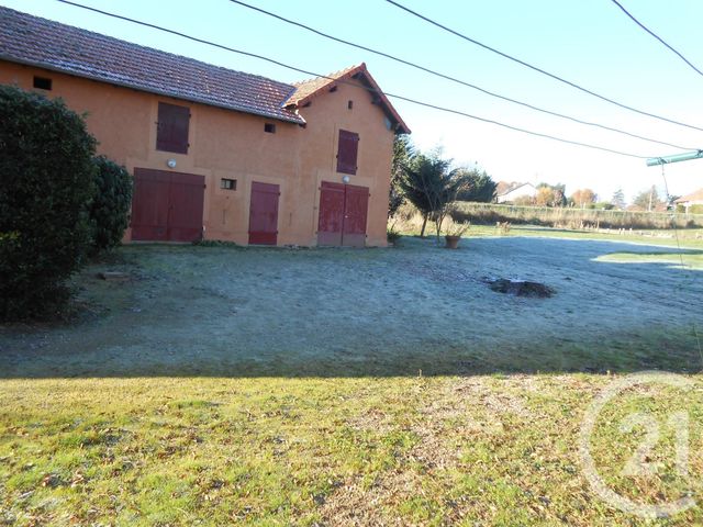 maison à louer - 4 pièces - 105.0 m2 - LA CHAPELAUDE - 03 - AUVERGNE - Century 21 Pasquet Immobilier maison à louer - 4 pièces - 105.0 m2 - LA CHAPELAUDE - 03 - AUVERGNE - Century 21 Pasquet Immobilier