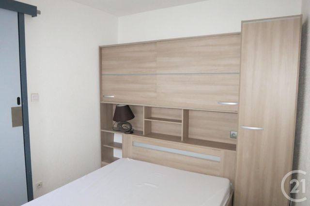 Appartement F2 à louer - 2 pièces - 25.0 m2 - MONTLUCON - 03 - AUVERGNE - Century 21 Pasquet Immobilier Appartement F2 à louer - 2 pièces - 25.0 m2 - MONTLUCON - 03 - AUVERGNE - Century 21 Pasquet Immobilier