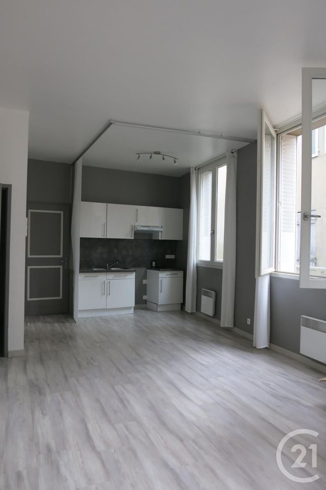 immeuble à vendre - 150.0 m2 - MONTLUCON - 03 - AUVERGNE - Century 21 Pasquet Immobilier immeuble à vendre - 150.0 m2 - MONTLUCON - 03 - AUVERGNE - Century 21 Pasquet Immobilier