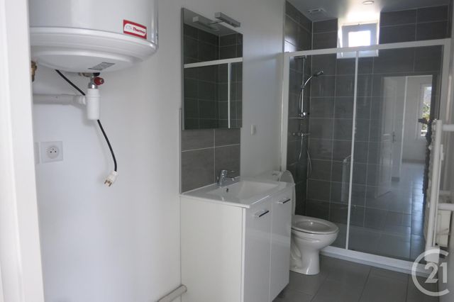 immeuble à vendre - 150.0 m2 - MONTLUCON - 03 - AUVERGNE - Century 21 Pasquet Immobilier immeuble à vendre - 150.0 m2 - MONTLUCON - 03 - AUVERGNE - Century 21 Pasquet Immobilier