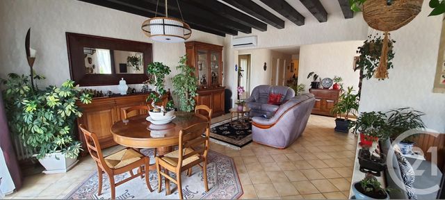 maison à vendre - 5 pièces - 161.0 m2 - ST ANGEL - 03 - AUVERGNE - Century 21 Pasquet Immobilier maison à vendre - 5 pièces - 161.0 m2 - ST ANGEL - 03 - AUVERGNE - Century 21 Pasquet Immobilier