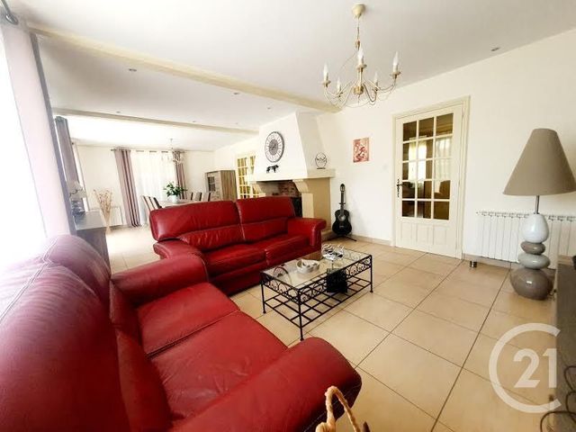 maison à vendre - 9 pièces - 159.0 m2 - DOMERAT - 03 - AUVERGNE - Century 21 Pasquet Immobilier maison à vendre - 9 pièces - 159.0 m2 - DOMERAT - 03 - AUVERGNE - Century 21 Pasquet Immobilier