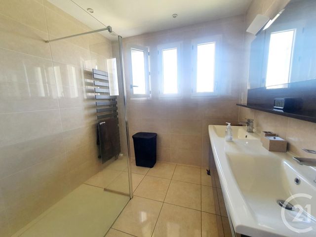maison à vendre - 9 pièces - 159.0 m2 - DOMERAT - 03 - AUVERGNE - Century 21 Pasquet Immobilier maison à vendre - 9 pièces - 159.0 m2 - DOMERAT - 03 - AUVERGNE - Century 21 Pasquet Immobilier