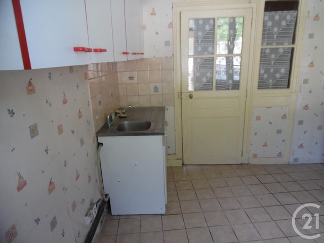 maison à vendre - 7 pièces - 150.0 m2 - MONTLUCON - 03 - AUVERGNE - Century 21 Pasquet Immobilier maison à vendre - 7 pièces - 150.0 m2 - MONTLUCON - 03 - AUVERGNE - Century 21 Pasquet Immobilier