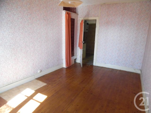 maison à vendre - 7 pièces - 150.0 m2 - MONTLUCON - 03 - AUVERGNE - Century 21 Pasquet Immobilier maison à vendre - 7 pièces - 150.0 m2 - MONTLUCON - 03 - AUVERGNE - Century 21 Pasquet Immobilier