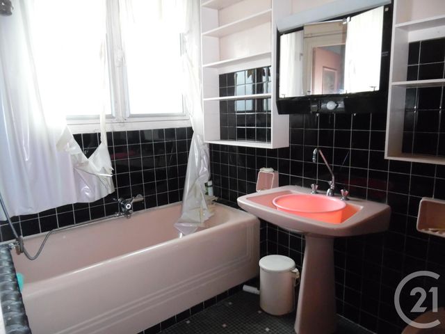 maison à vendre - 5 pièces - 120.0 m2 - MONTLUCON - 03 - AUVERGNE - Century 21 Pasquet Immobilier maison à vendre - 5 pièces - 120.0 m2 - MONTLUCON - 03 - AUVERGNE - Century 21 Pasquet Immobilier