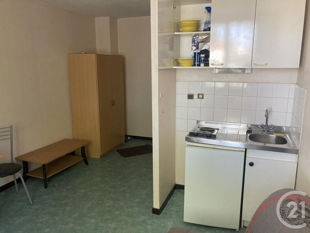 Afficher la photo en grand immeuble à vendre - 130.0 m2 - MONTLUCON - 03 - AUVERGNE - Century 21 Pasquet Immobilier