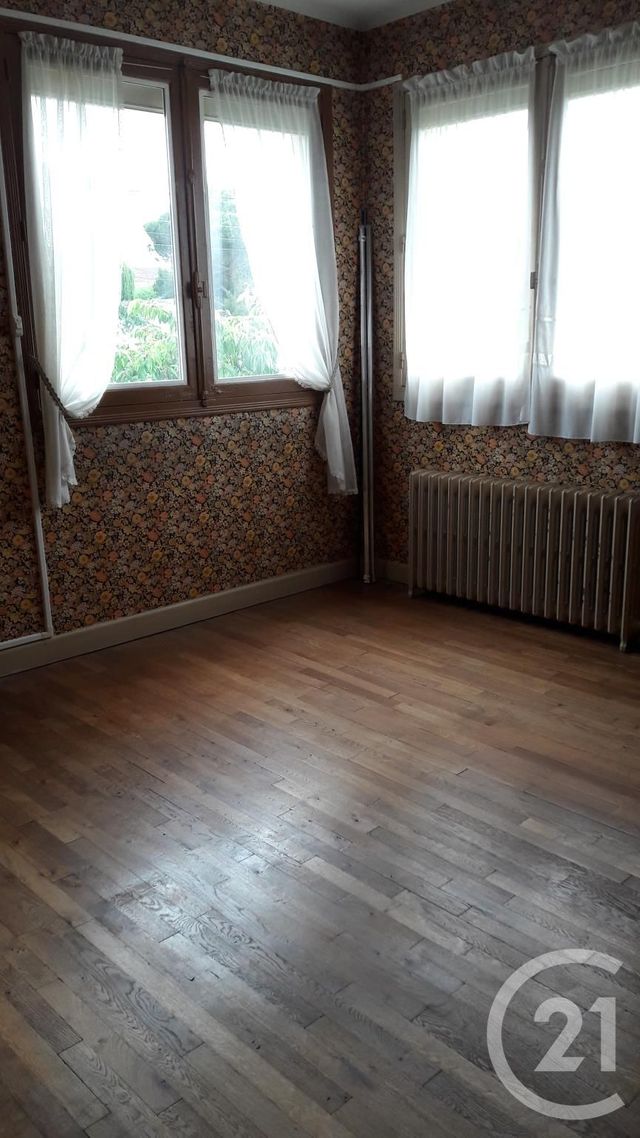 Afficher la photo en grand maison à vendre - 5 pièces - 84.0 m2 - MONTLUCON - 03 - AUVERGNE - Century 21 Pasquet Immobilier