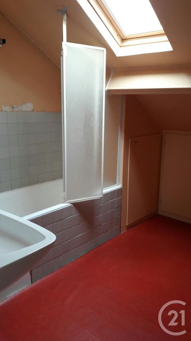Afficher la photo en grand maison à vendre - 5 pièces - 84.0 m2 - MONTLUCON - 03 - AUVERGNE - Century 21 Pasquet Immobilier