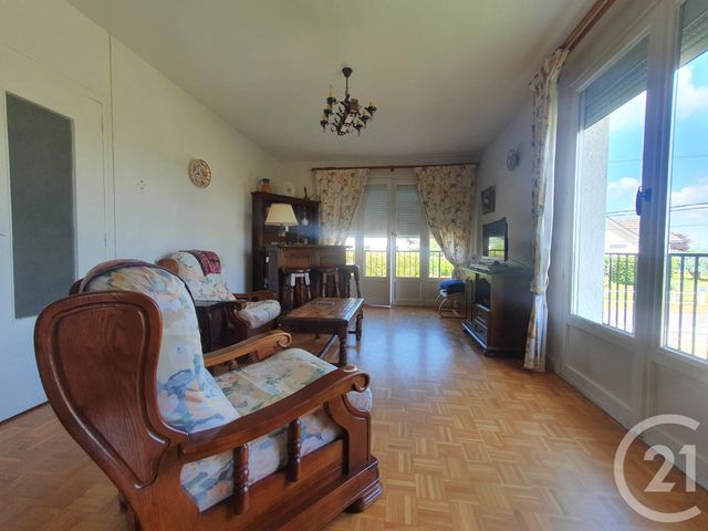 Afficher la photo en grand maison à vendre - 5 pièces - 131.0 m2 - DOMERAT - 03 - AUVERGNE - Century 21 Pasquet Immobilier
