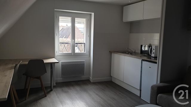 Studio à louer - 1 pièce - 16.72 m2 - MONTLUCON - 03 - AUVERGNE - Century 21 Pasquet Immobilier
