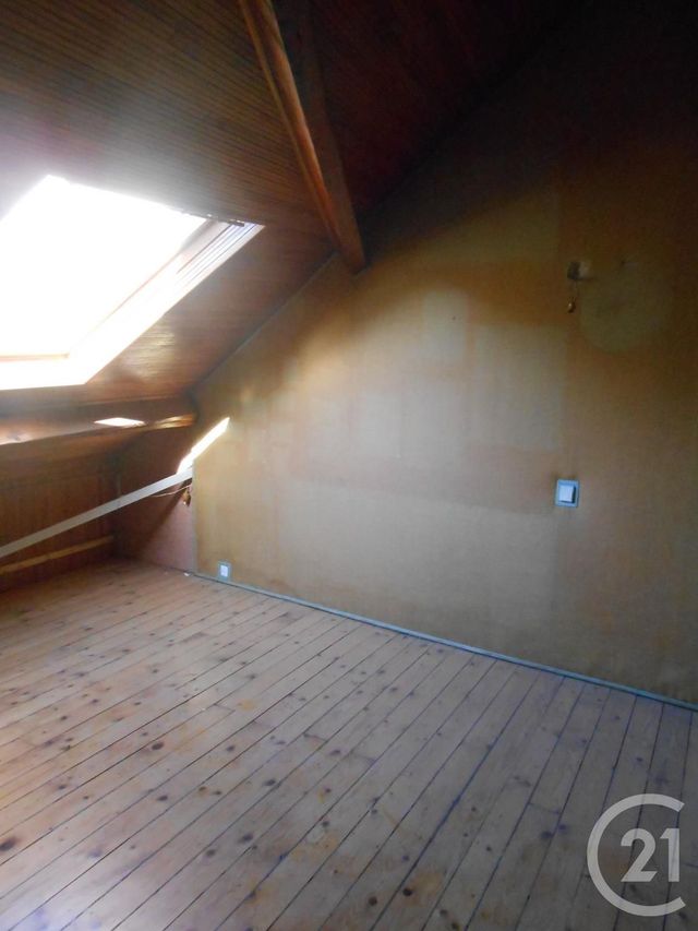 Afficher la photo en grand maison à louer - 5 pièces - 83.0 m2 - MONTLUCON - 03 - AUVERGNE - Century 21 Pasquet Immobilier