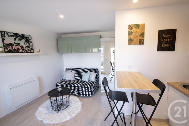 Afficher la photo en grand Studio à louer - 1 pièce - 20.0 m2 - MONTLUCON - 03 - AUVERGNE - Century 21 Pasquet Immobilier
