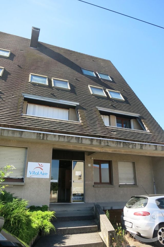 Afficher la photo en grand Appartement F2 à louer - 2 pièces - 35.0 m2 - DESERTINES - 03 - AUVERGNE - Century 21 Pasquet Immobilier