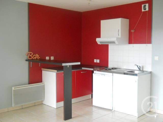 Afficher la photo en grand Studio à louer - 1 pièce - 29.14 m2 - MONTLUCON - 03 - AUVERGNE - Century 21 Pasquet Immobilier