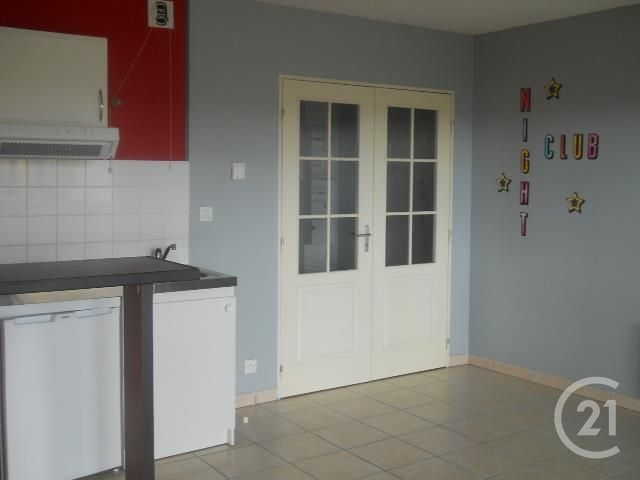 Afficher la photo en grand Studio à louer - 1 pièce - 29.14 m2 - MONTLUCON - 03 - AUVERGNE - Century 21 Pasquet Immobilier