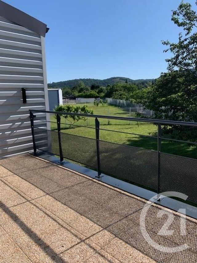Afficher la photo en grand commerce à louer - 56.4 m2 - DESERTINES - 03 - AUVERGNE - Century 21 Pasquet Immobilier