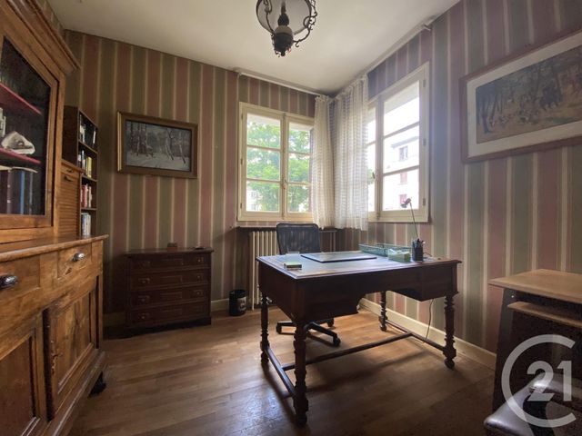 Afficher la photo en grand maison à vendre - 7 pièces - 141.0 m2 - MONTLUCON - 03 - AUVERGNE - Century 21 Pasquet Immobilier