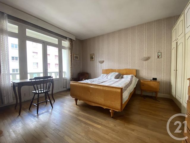 Afficher la photo en grand maison à vendre - 7 pièces - 141.0 m2 - MONTLUCON - 03 - AUVERGNE - Century 21 Pasquet Immobilier