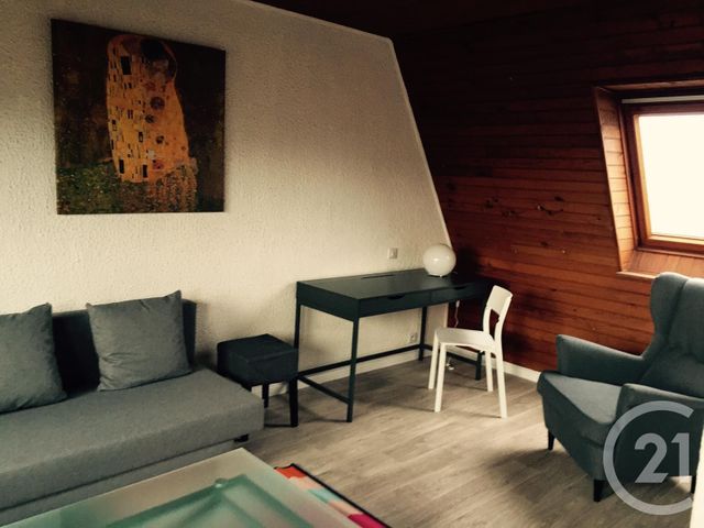 Afficher la photo en grand Appartement F1 à louer - 1 pièce - 23.0 m2 - DESERTINES - 03 - AUVERGNE - Century 21 Pasquet Immobilier